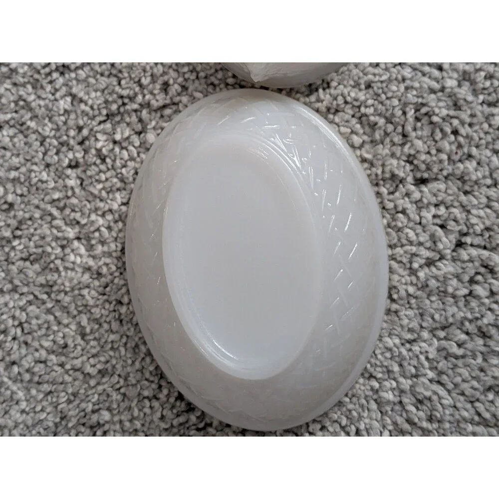 Vintage White Milk Glass Small Hen On Nest Candy Dish Cottage Granny Core